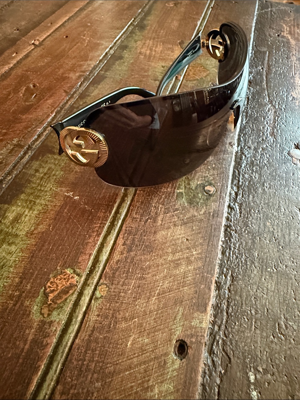Gucci Women's Brown Shield Sunglasses with Gold Accents - Picture 2 of 7